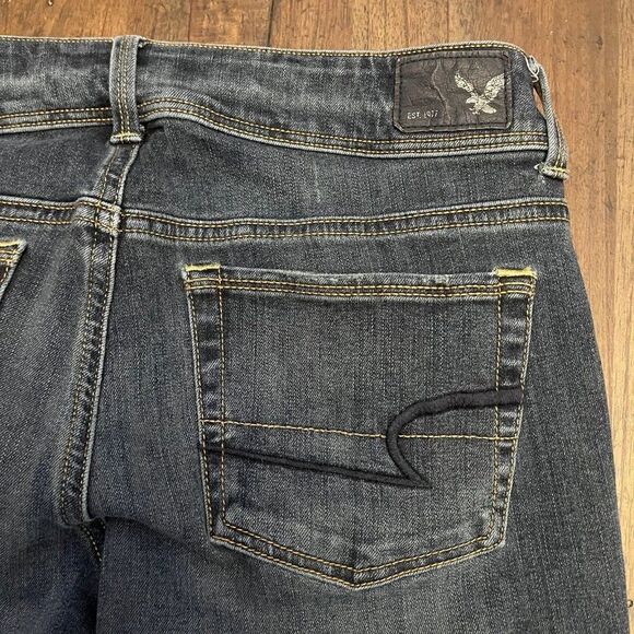 American Eagle Kick Boot Jeans Size 4 - Picture 11 of 11